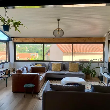 Villa Charmante Familiale Avec Piscine *