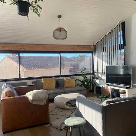 Charmante Familiale Avec Piscine * Frejus